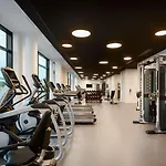 Hyatt Place Paris Charles De Gaulle Airport 4*