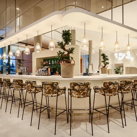 Hyatt Place Paris Charles De Gaulle Airport Отель Руасси-эн-Франс