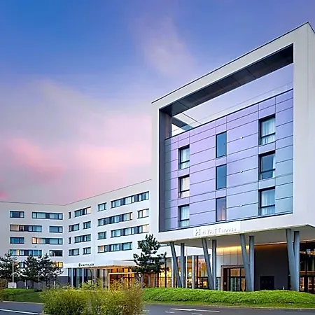 Hyatt Place Paris Charles De Gaulle Airport 4*