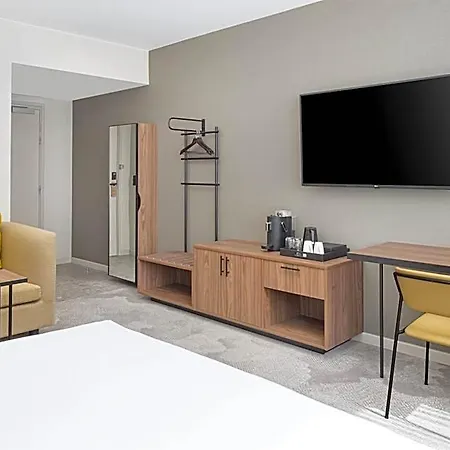 Hyatt Place Paris Charles De Gaulle Airport 4* Руасси-эн-Франс