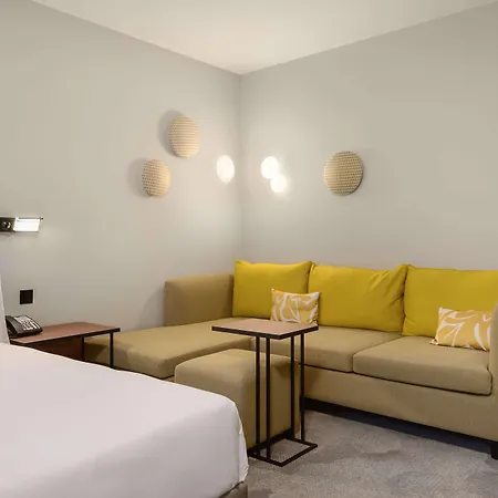 Hyatt Place Paris Charles De Gaulle Airport 4*