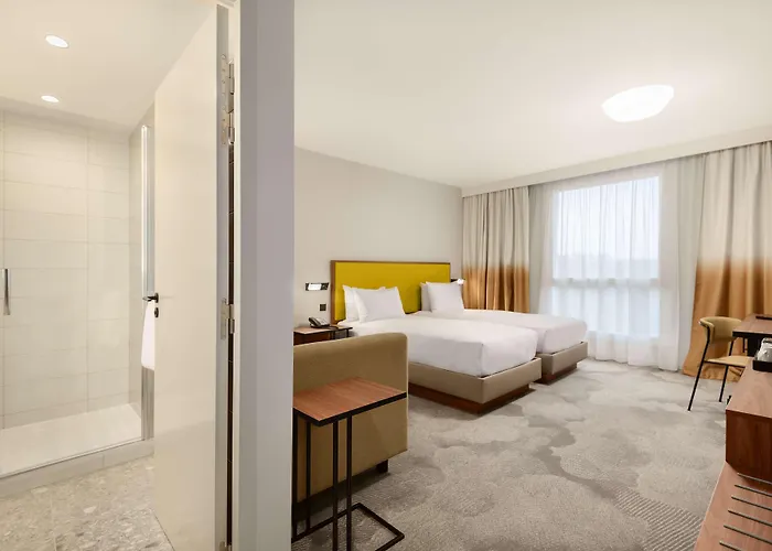 Hyatt Place Paris Charles De Gaulle Airport 4*